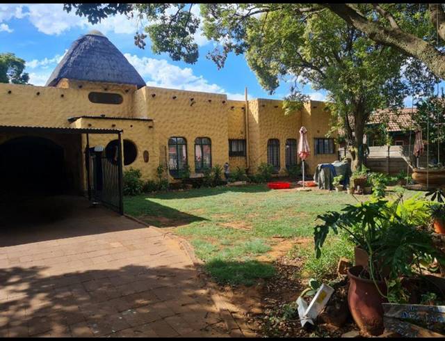 3 BEDROOM HOUSE FOR SALE IN UNITAS PARK